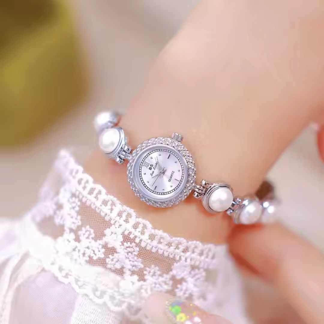 Amarena Pearl Watch