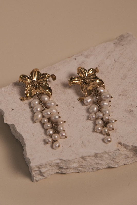 Eva Floral Fresh Water Pearl Earrings - Gold