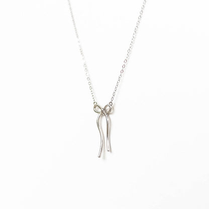 Bow Necklace