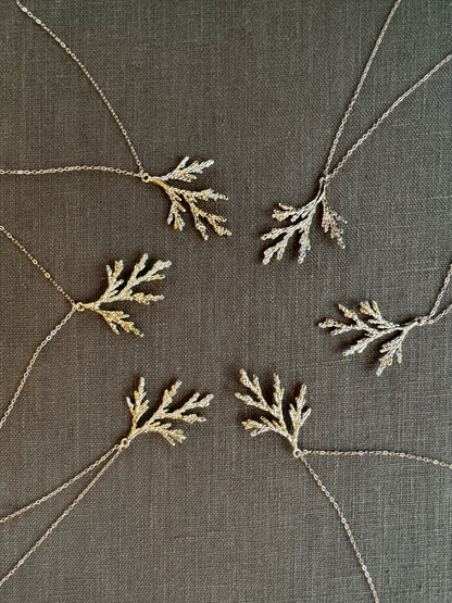 Willow Holiday Necklace